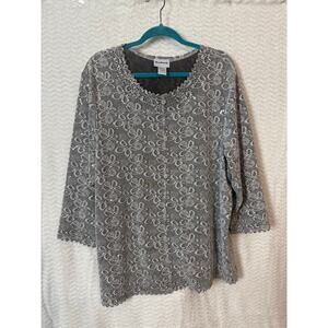 Silver bling top Bons Worth XL Super cute Light weight so doesnt weigh you down